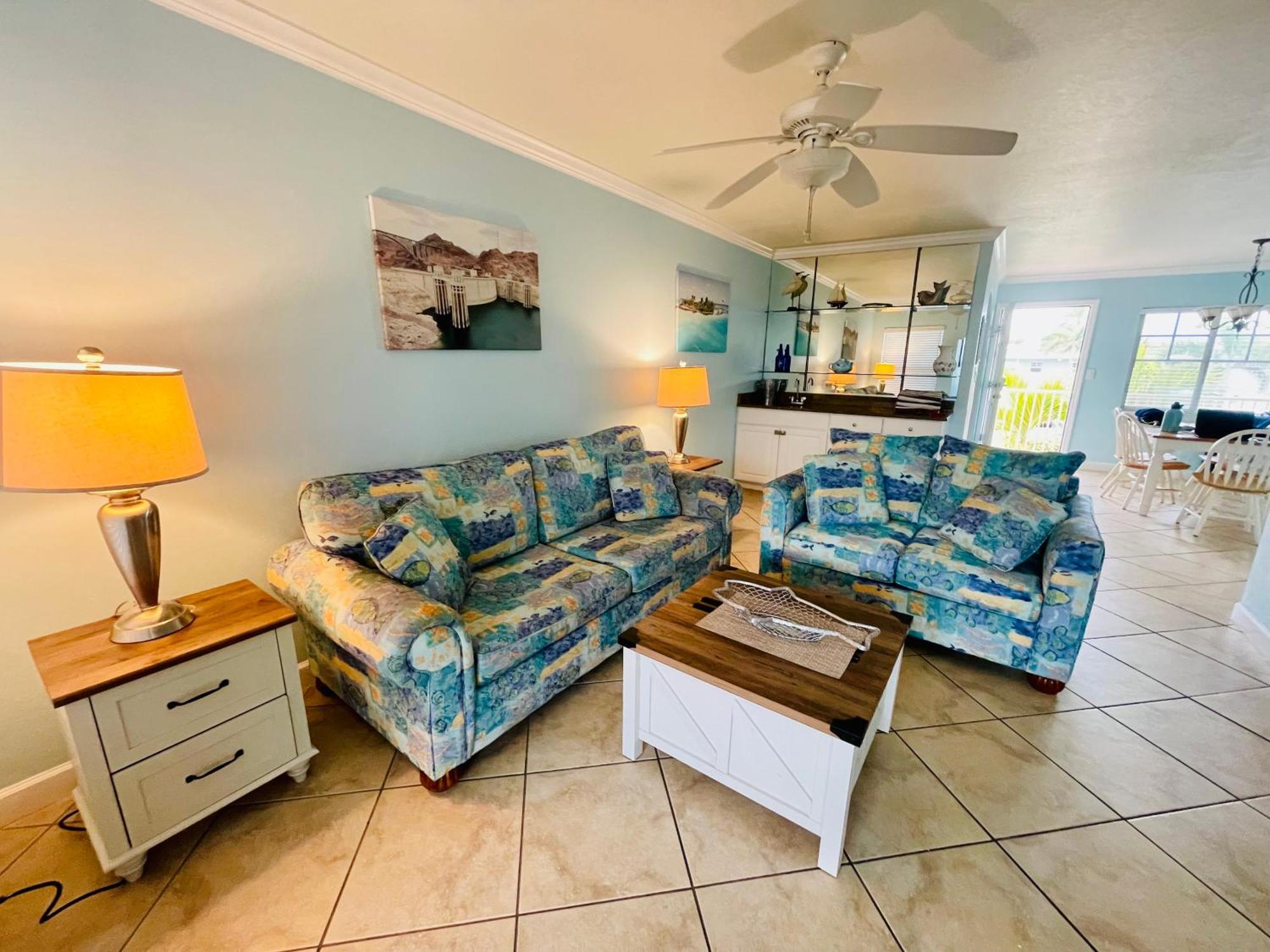 Gulf Coast Gem Private Condo - 2Bed, 1Bath, Sleeps 6, Across The Street From Beach & Gulf, Game Room, Pool Clearwater Beach Esterno foto